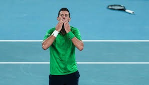 欧冠半场：吉马良斯意外乌龙送分，勒沃库森暂1-0纽卡