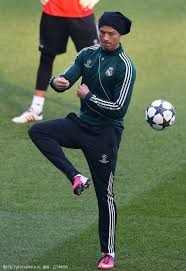 蒙托利沃：我不认为米兰能争冠，他们会和尤文、罗马争第四